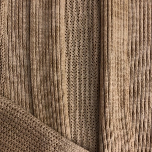 Cardigan - Picture 4 of 5